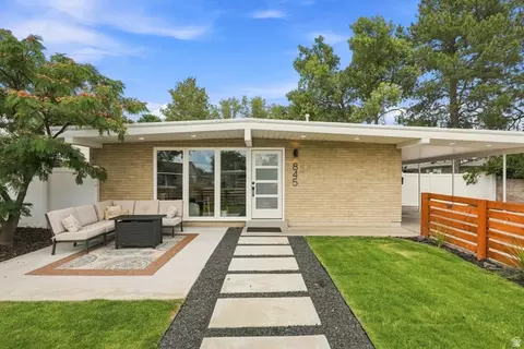 Exterior - 845 E Larkspur Dr, Sandy, UT 84094 photo 4 of 11