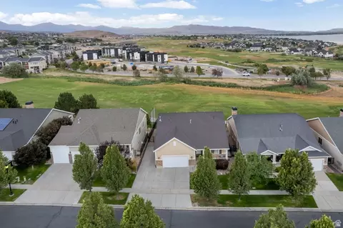 122 E Cottage Cv, Saratoga Springs, UT 84045