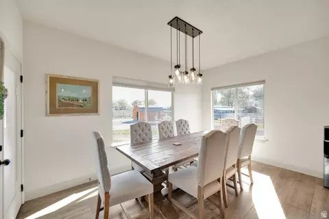 Dining - 302 Old Farm Rd, Erda, UT 84074 photo 1 of 1