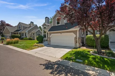 Exterior - 662 E Downing St, Midvale, UT 84047 photo 9 of 10
