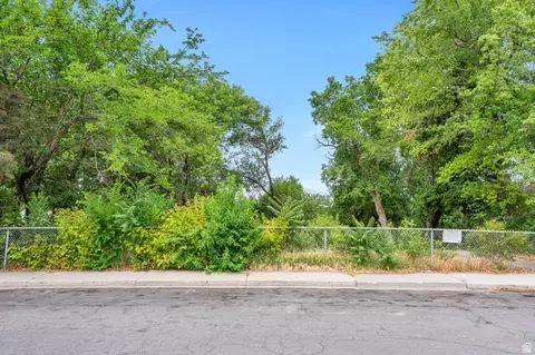 560 S 880 W #1, Orem, UT 84058 photo 12