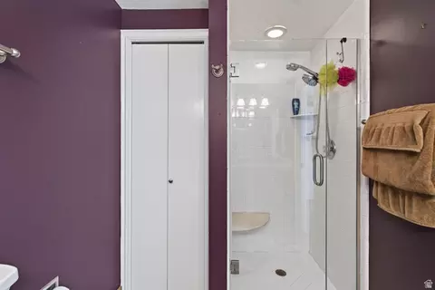 Bath - 4650 S 700 E, Murray, UT 84107 photo 2 of 3