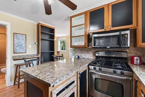 Kitchen - 4650 S 700 E, Murray, UT 84107 photo 3 of 4