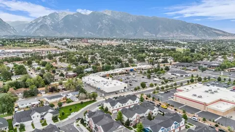 View/Area - 831 E Oakhampton Dr, Sandy, UT 84094 photo 4 of 5