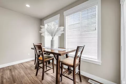 Dining - 831 E Oakhampton Dr, Sandy, UT 84094 photo 1 of 1