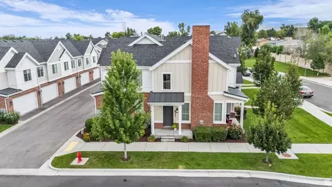 Exterior - 831 E Oakhampton Dr, Sandy, UT 84094 photo 6 of 7