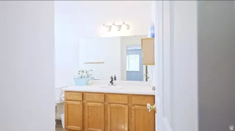 Bath - 275 E 300 S, Smithfield, UT 84335 photo 1 of 3