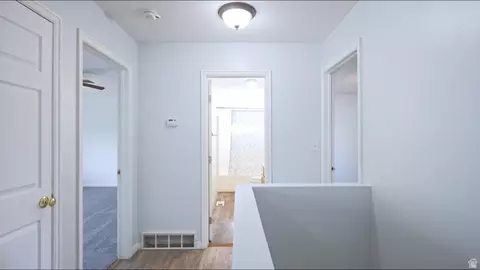 Entry Way - 275 E 300 S, Smithfield, UT 84335 photo 1 of 1