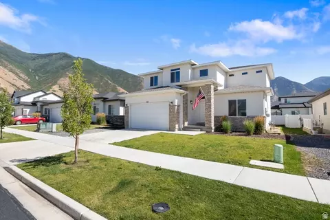 Exterior - 815 W Powderwood Ln, Mapleton, UT 84664 photo 3 of 5