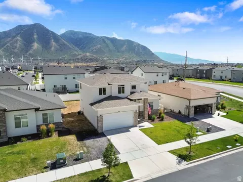 View/Area - 815 W Powderwood Ln, Mapleton, UT 84664 photo 1 of 5