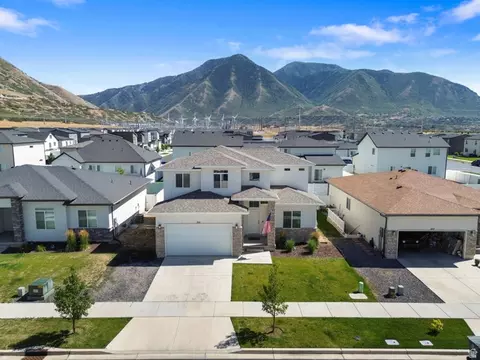 View/Area - 815 W Powderwood Ln, Mapleton, UT 84664 photo 4 of 5