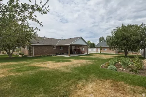Exterior - 265 E 100 N, Fairview, UT 84629 photo 3 of 8