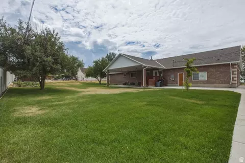Exterior - 265 E 100 N, Fairview, UT 84629 photo 5 of 8