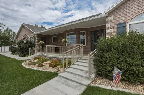 Exterior - 265 E 100 N, Fairview, UT 84629 photo 7 of 8