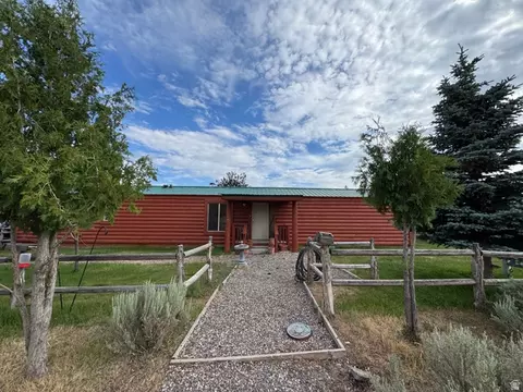 Exterior - 151 W 100 N, Koosharem, UT 84744 photo 7 of 10