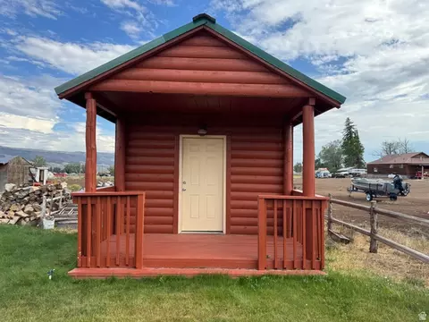 Exterior - 151 W 100 N, Koosharem, UT 84744 photo 3 of 10