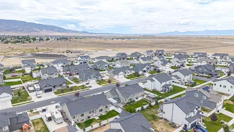 View/Area - 4602 N Kings Peak Way E, Eagle Mountain, UT 84005 photo 12 of 14