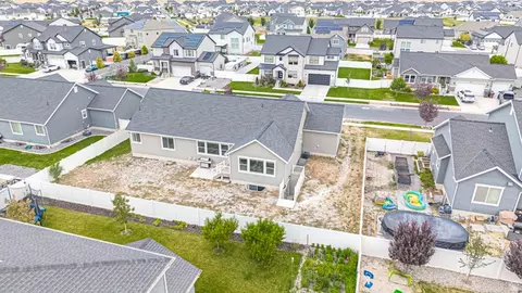 View/Area - 4602 N Kings Peak Way E, Eagle Mountain, UT 84005 photo 1 of 14