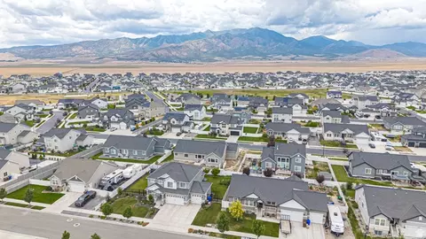 View/Area - 4602 N Kings Peak Way E, Eagle Mountain, UT 84005 photo 10 of 14