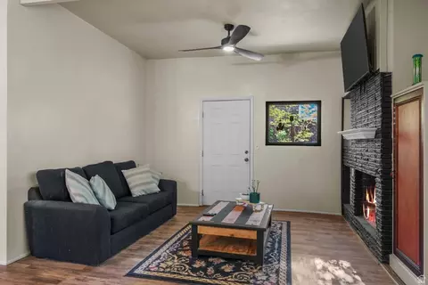 Living - 695 E 3950 N, Provo, UT 84604 photo 3 of 4