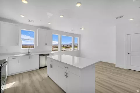 5599 S Carnelian Pkwy S #607, Saint George, UT 84790