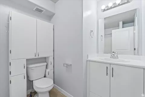 Bath - 1004 N 1090 W #203, Orem, UT 84057 photo 1 of 1