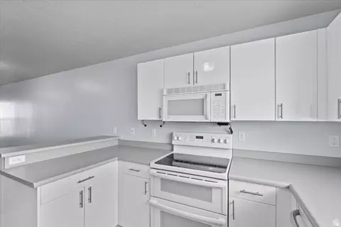 Kitchen - 1004 N 1090 W #203, Orem, UT 84057 photo 1 of 1