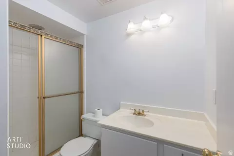Bath - 906 E 1140 S, Ogden, UT 84404 photo 5 of 5