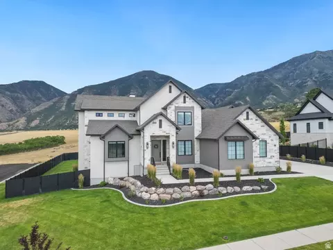 310 S Autumn Blaze Cir, Woodland Hills, UT 84653