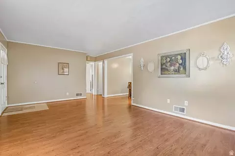 Living - 3020 Circle Way, Ogden, UT 84403 photo 3 of 4