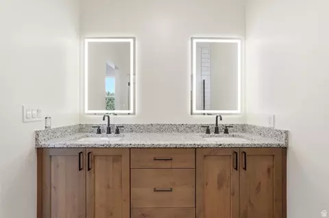 Bath - 295 W Center St, Willard, UT 84340 photo 2 of 5