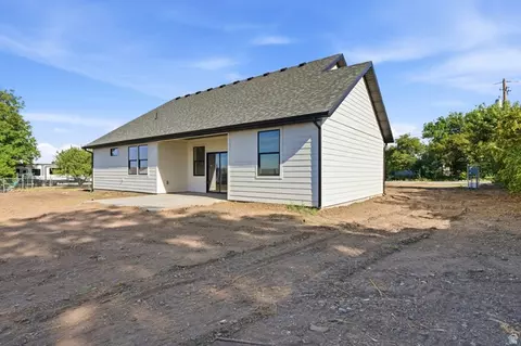 Exterior - 295 W Center St, Willard, UT 84340 photo 3 of 6