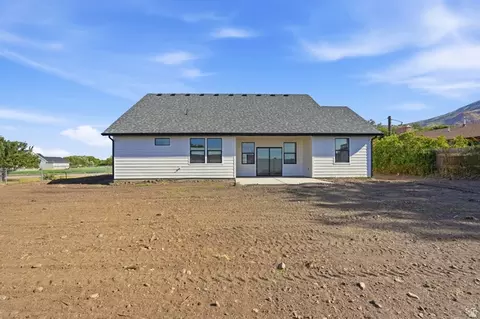 Exterior - 295 W Center St, Willard, UT 84340 photo 4 of 6