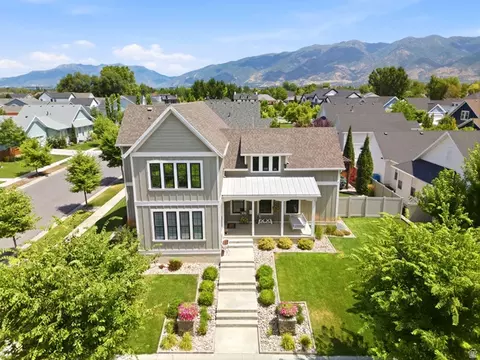 436 N Joseph Acre Rd, Kaysville, UT 84037