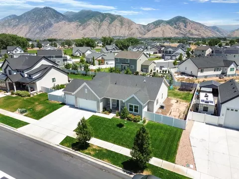 View/Area - 335 S Grant St, Mapleton, UT 84664 photo 6 of 6