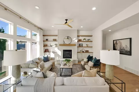 Living - 28 W 2060 S, Orem, UT 84058 photo 2 of 5