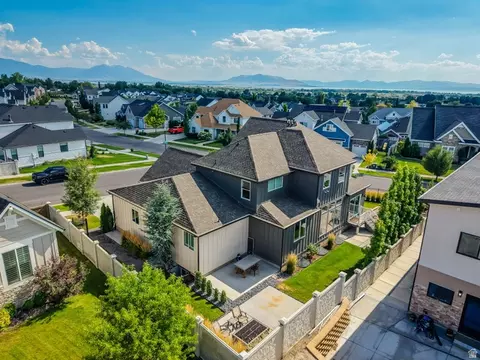 View/Area - 28 W 2060 S, Orem, UT 84058 photo 5 of 5