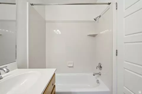 Bath - 242 W 1010 S, Logan, UT 84321 photo 3 of 4