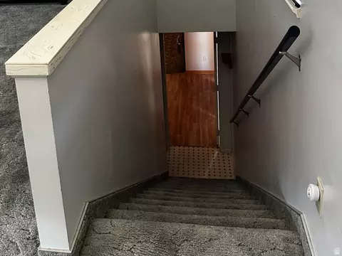 Entry Way - 75 E 300 S, Willard, UT 84340 photo 3 of 4
