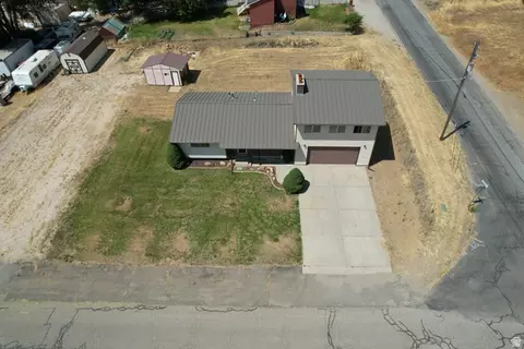 View/Area - 75 E 300 S, Willard, UT 84340 photo 1 of 3