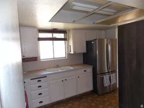 Kitchen - 75 E 300 S, Willard, UT 84340 photo 1 of 1