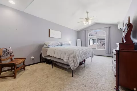 Bedroom - 1665 Pages Place Dr, Bountiful, UT 84010 photo 2 of 5