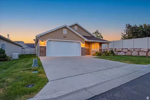 Exterior - 2195 E 1075 N, Layton, UT 84040 photo 3 of 6