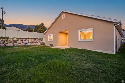 Exterior - 2195 E 1075 N, Layton, UT 84040 photo 5 of 6