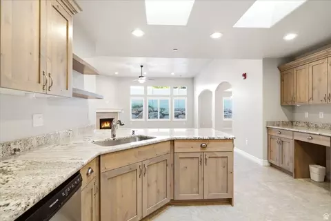 Kitchen - 2195 E 1075 N, Layton, UT 84040 photo 6 of 7