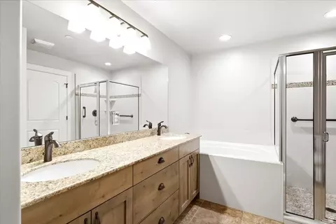 Bath - 2195 E 1075 N, Layton, UT 84040 photo 1 of 3