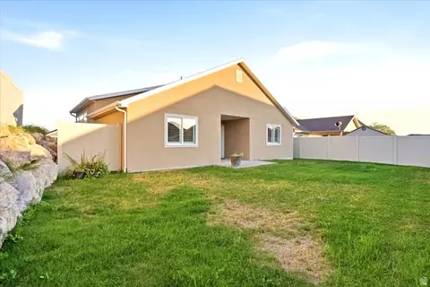 Exterior - 2195 E 1075 N, Layton, UT 84040 photo 4 of 6