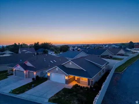 View/Area - 2195 E 1075 N, Layton, UT 84040 photo 4 of 4