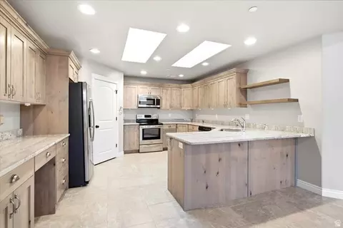 Kitchen - 2195 E 1075 N, Layton, UT 84040 photo 1 of 7