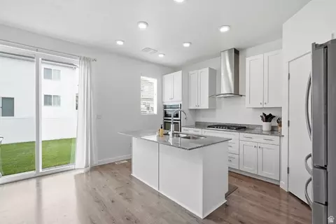 Kitchen - 538 N 260 E, Vineyard, UT 84059 photo 1 of 4
